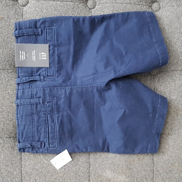 Gap Toddler Boy Washwell Shorts - Picture 3 of 4